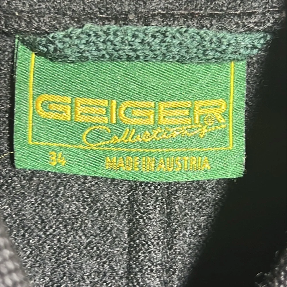 GEIGER Women's Black Long Wool size 34 Coat Made in Austria - Picture 4 of 9